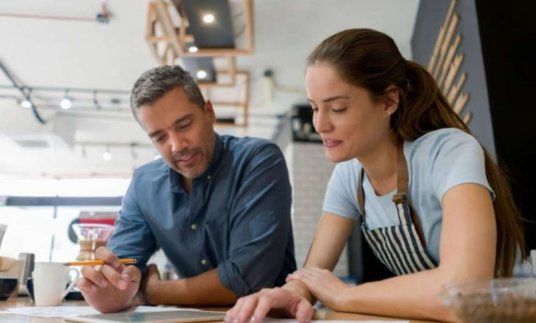 5 Smart Ways a Restaurant Consultant Can Improve Operations in 2025