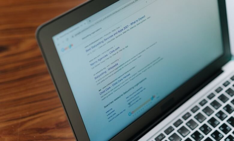 online query structure identifiers and aliases